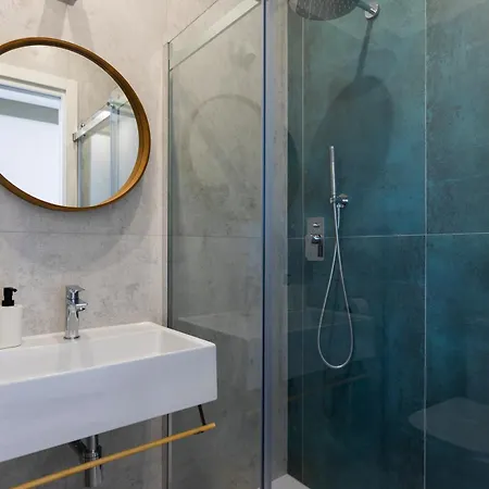 Associazione Garage24 Aps Ets Hostel *