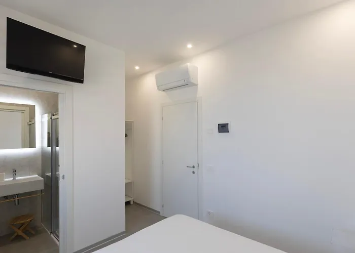 Associazione Garage24 Aps Ets *