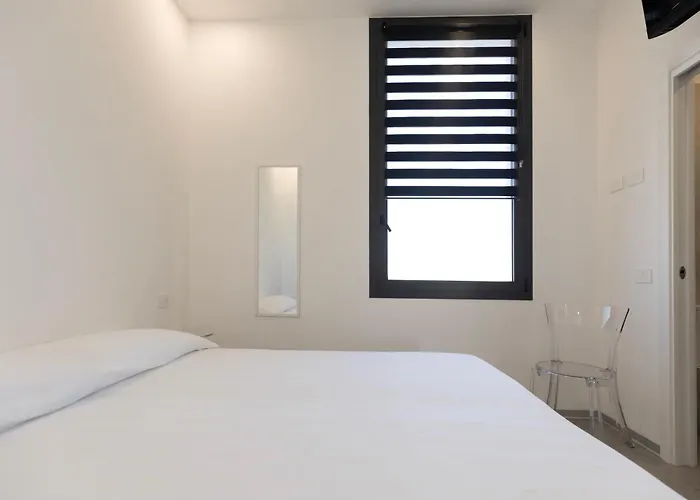 Associazione Garage24 Aps Ets Hostel *