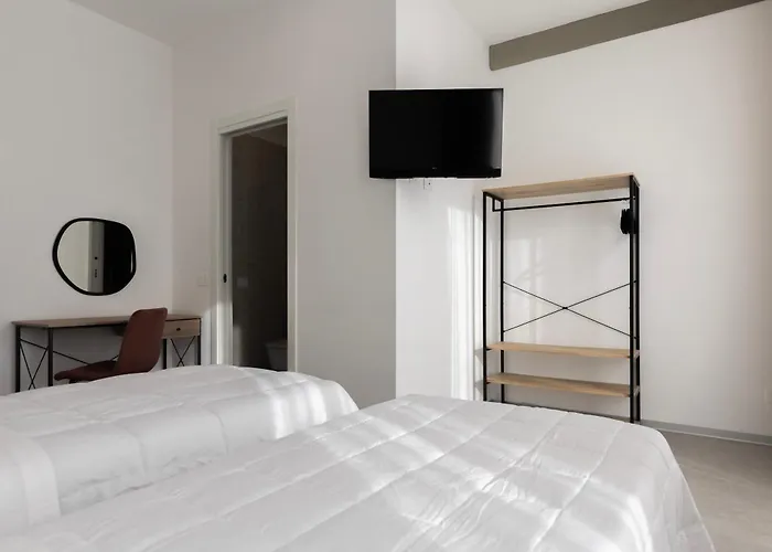 Associazione Garage24 Aps Ets *