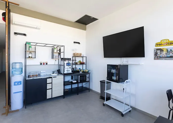 Hostel Associazione Garage24 Aps Ets Portoferraio